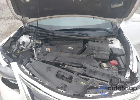 2015 Nissan Altima 2.5 S z USA, uszkodzony, nr VIN 1N4AL3AP0FC486640